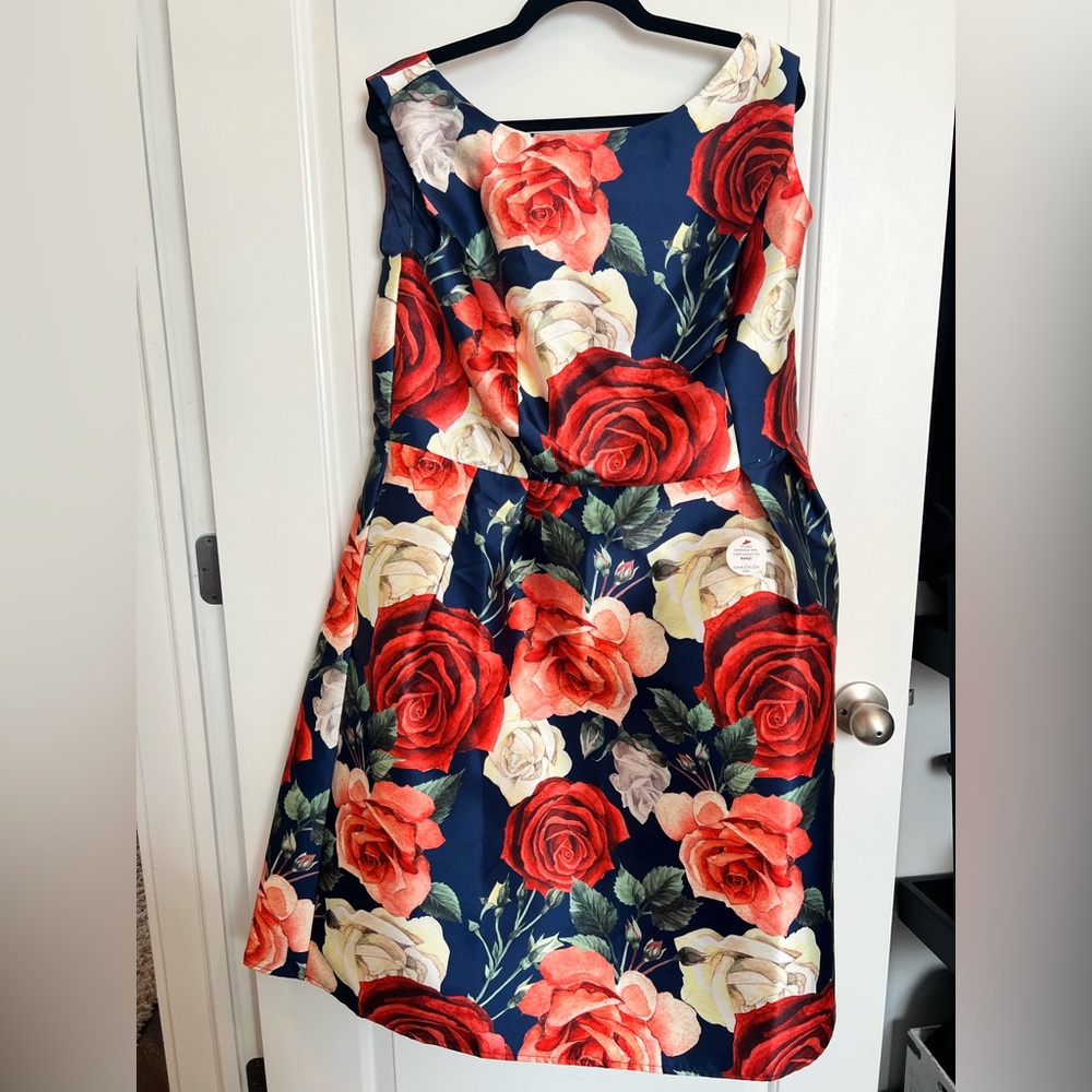 NWT Chi Chi London Floral Print Midi Dress: Plus Size 20